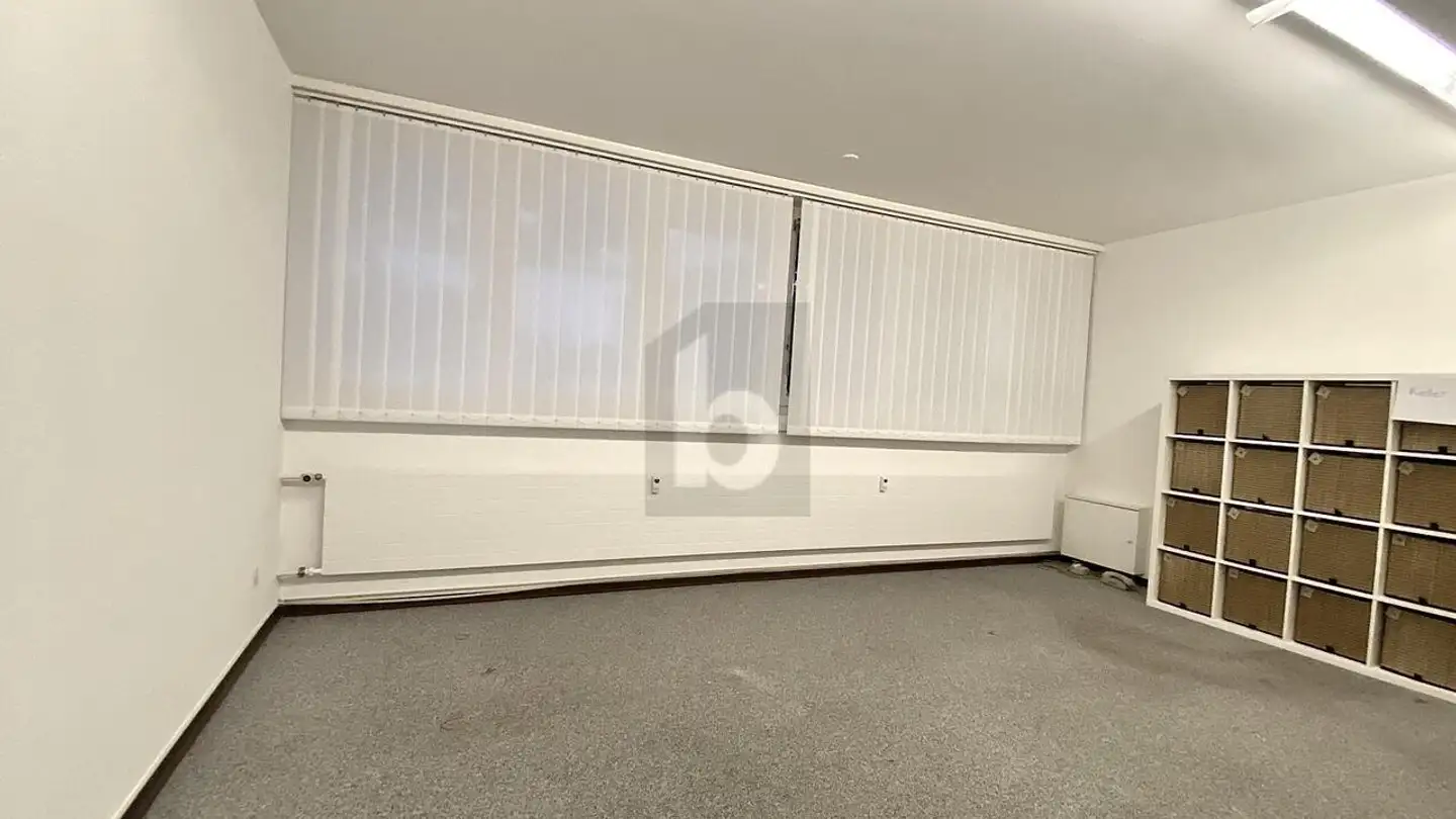 Office space for rent - 4053 Basel - Photo 3