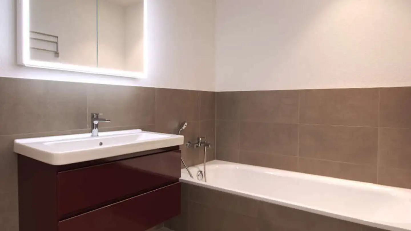 Wohnung kaufen - Dorfstrasse 48, 7074 Malix - Foto 4