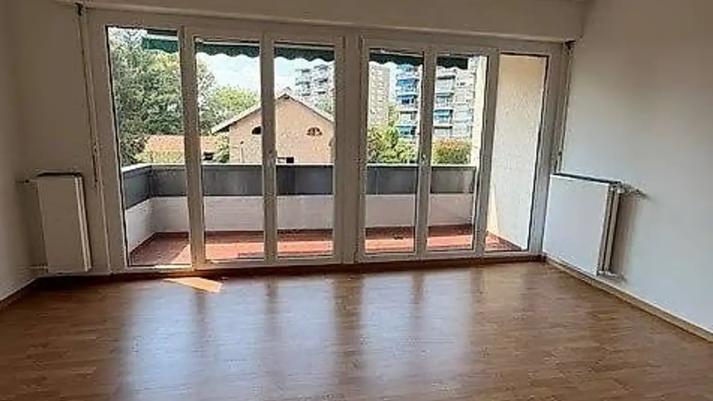Appartement à louer - Via Poeta F. Chiesa 10, 6833 Vacallo