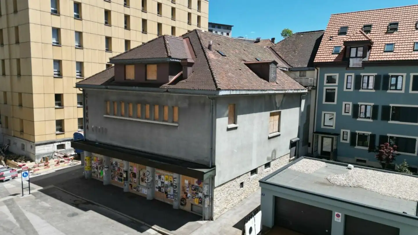 Edificio residenziale in vendita - Rue Jaquet-Droz 14, 2300 La Chaux-de-Fonds