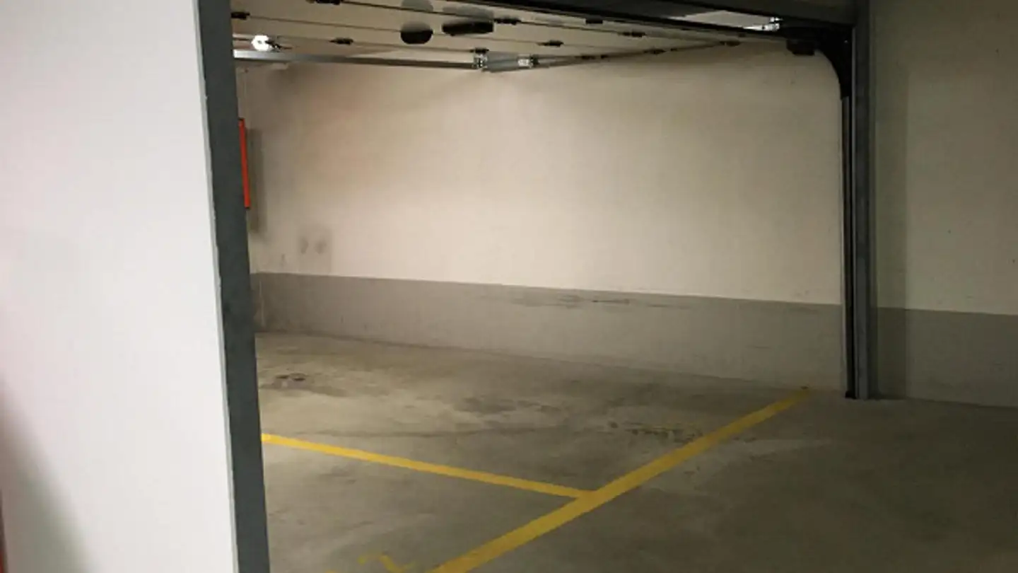 Tiefgaragenstellplatz mieten - Lindenhofstrasse, 9500 Wil SG - Foto 3