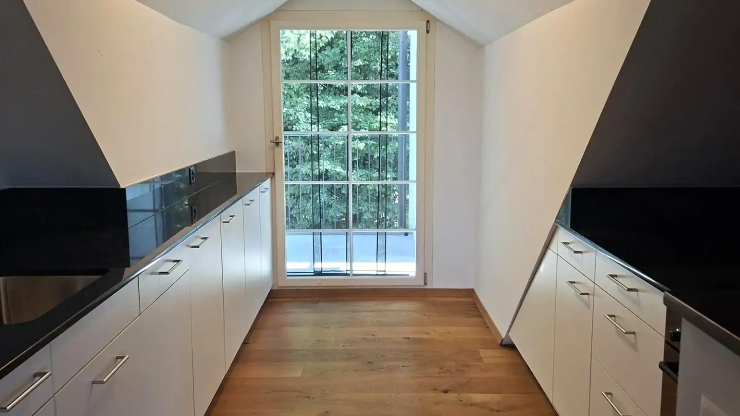 Attic flat for rent - Amriswilerstrasse 11, 8570 Weinfelden - Photo 2