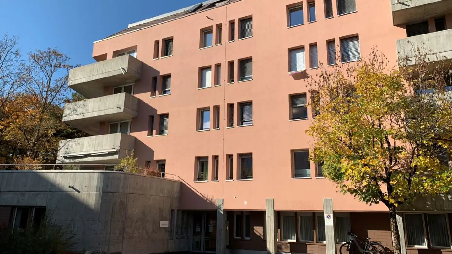 Parkplatz im Freien mieten - Frohbergweg 4, 3012 Bern