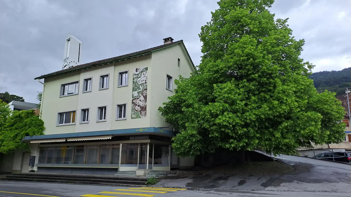 Commercial à louer - Alte Landstrasse 80, 9445 Rebstein