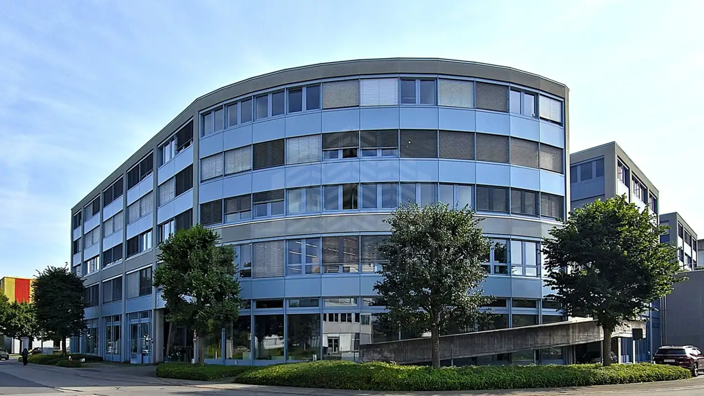 Spazio ufficio in affitto - Riedstrasse 1, 6343 Rotkreuz