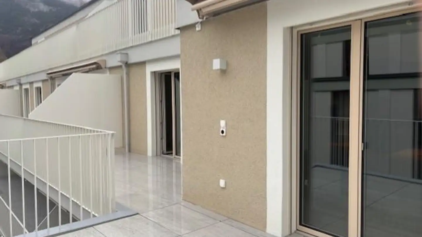 Stepped apartment for rent - Rheinfelsstrasse 72, 7000 Chur - Photo 2