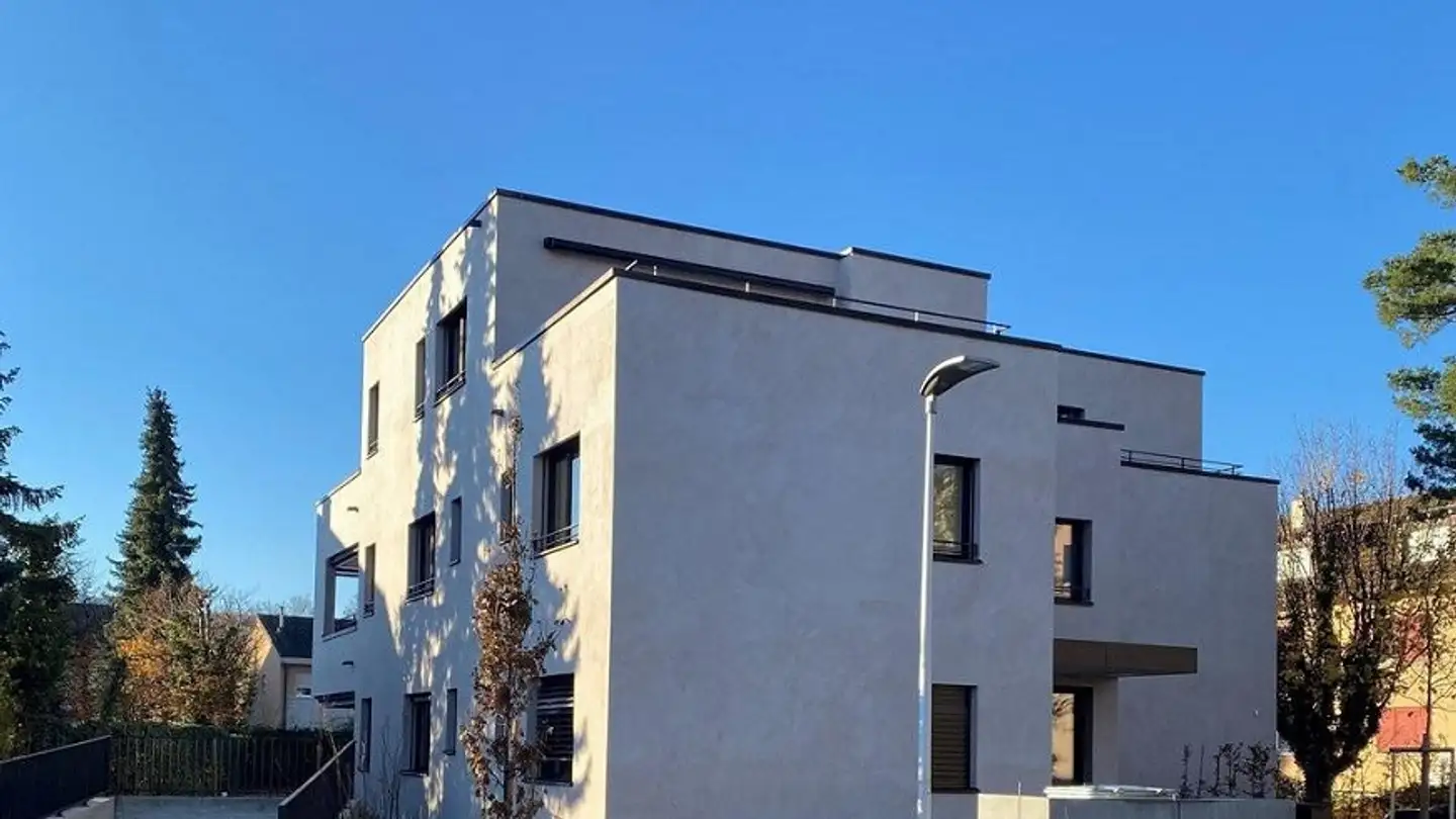 Parcheggio sotterraneo in affitto - Rüttenenweg 15, 4153 Reinach BL