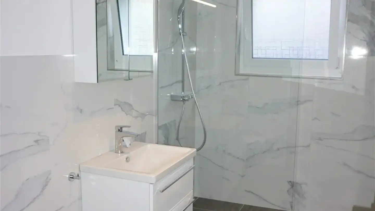 Wohnung mieten - Niederglatterstrasse 38, 8155 Niederhasli - Foto 3