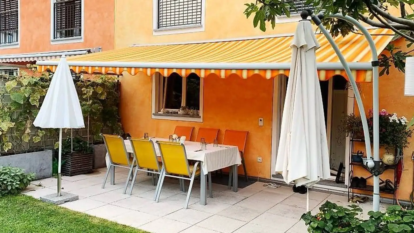 Casa a schiera in affitto - Via Ai Grotti 8a, 6618 Arcegno