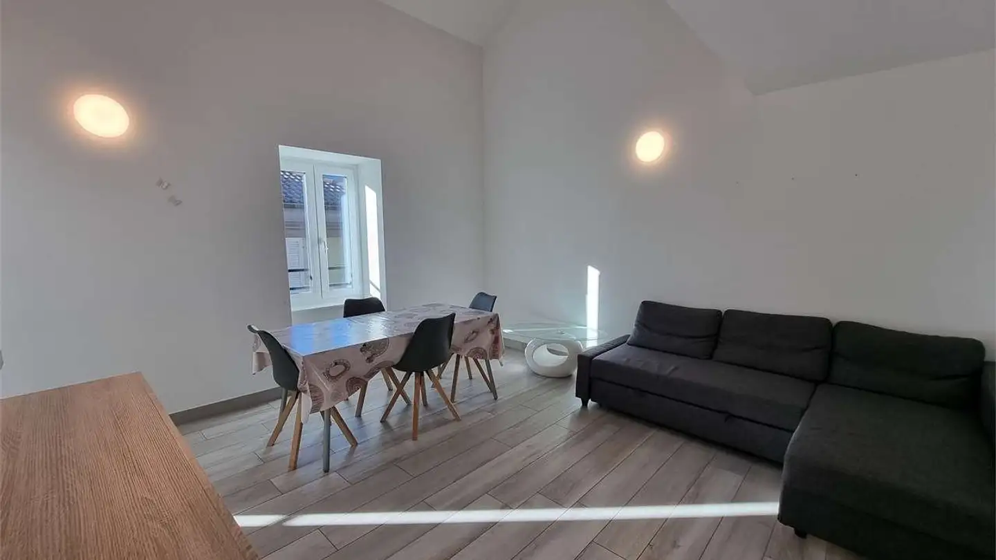 Duplex for rent - Piazzetta Cav. Pellanda 3, 6710 Biasca - Photo 3