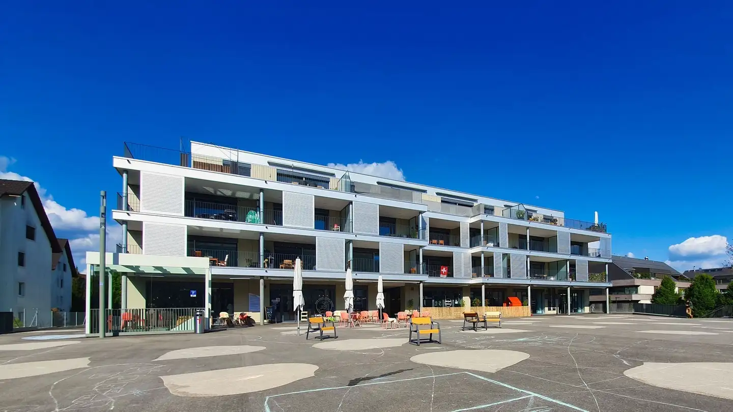 Commerciale in affitto - Bahnhofweg 4, 8132 Egg b. Zürich - Photo 2