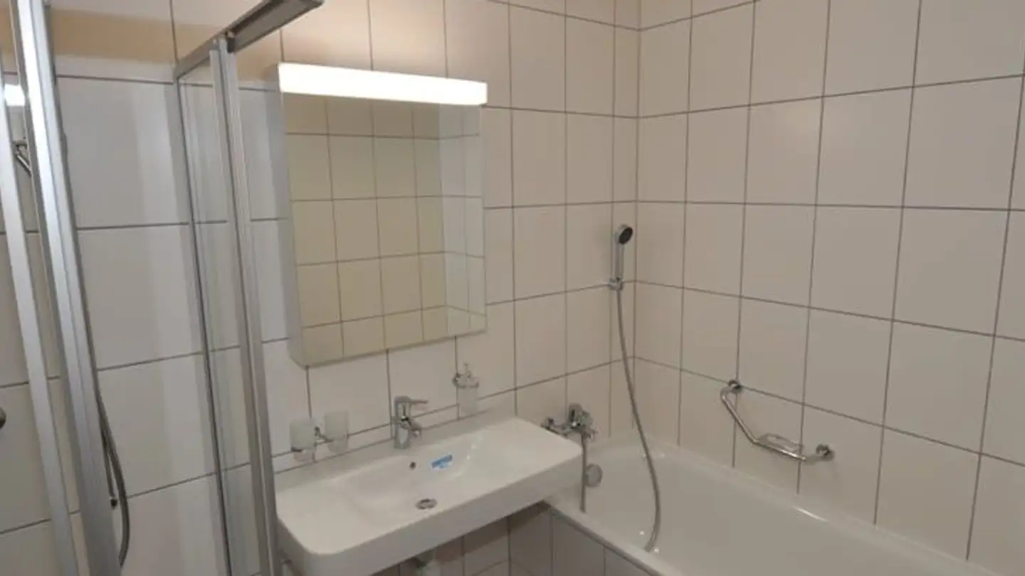 Appartement à louer - Rue De La Vignette 4, 2613 Villeret - Photo 3