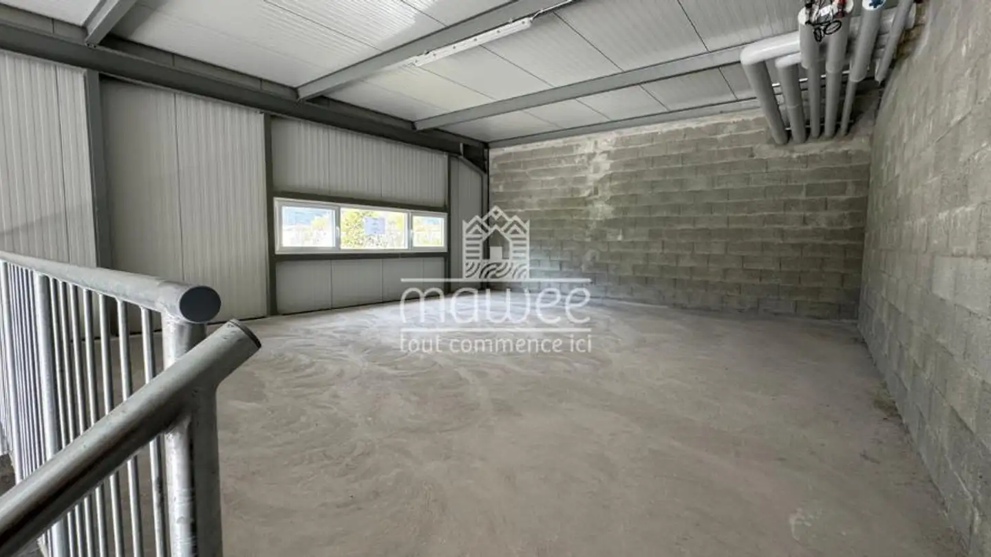 Single garage for rent - 1907 Saxon - Photo 2