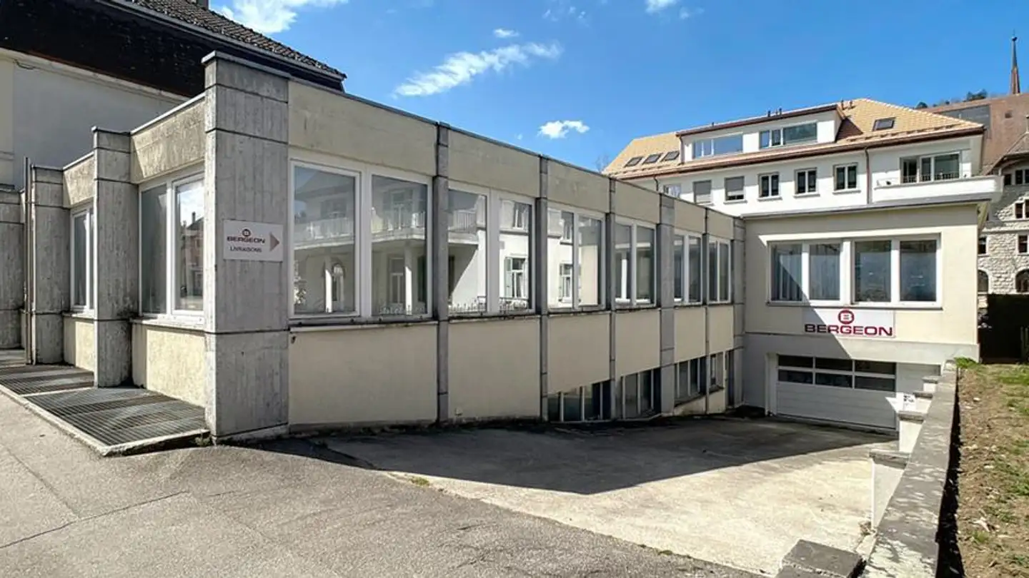 Commercial à louer - Rue Des Envers 58, 2400 Le Locle