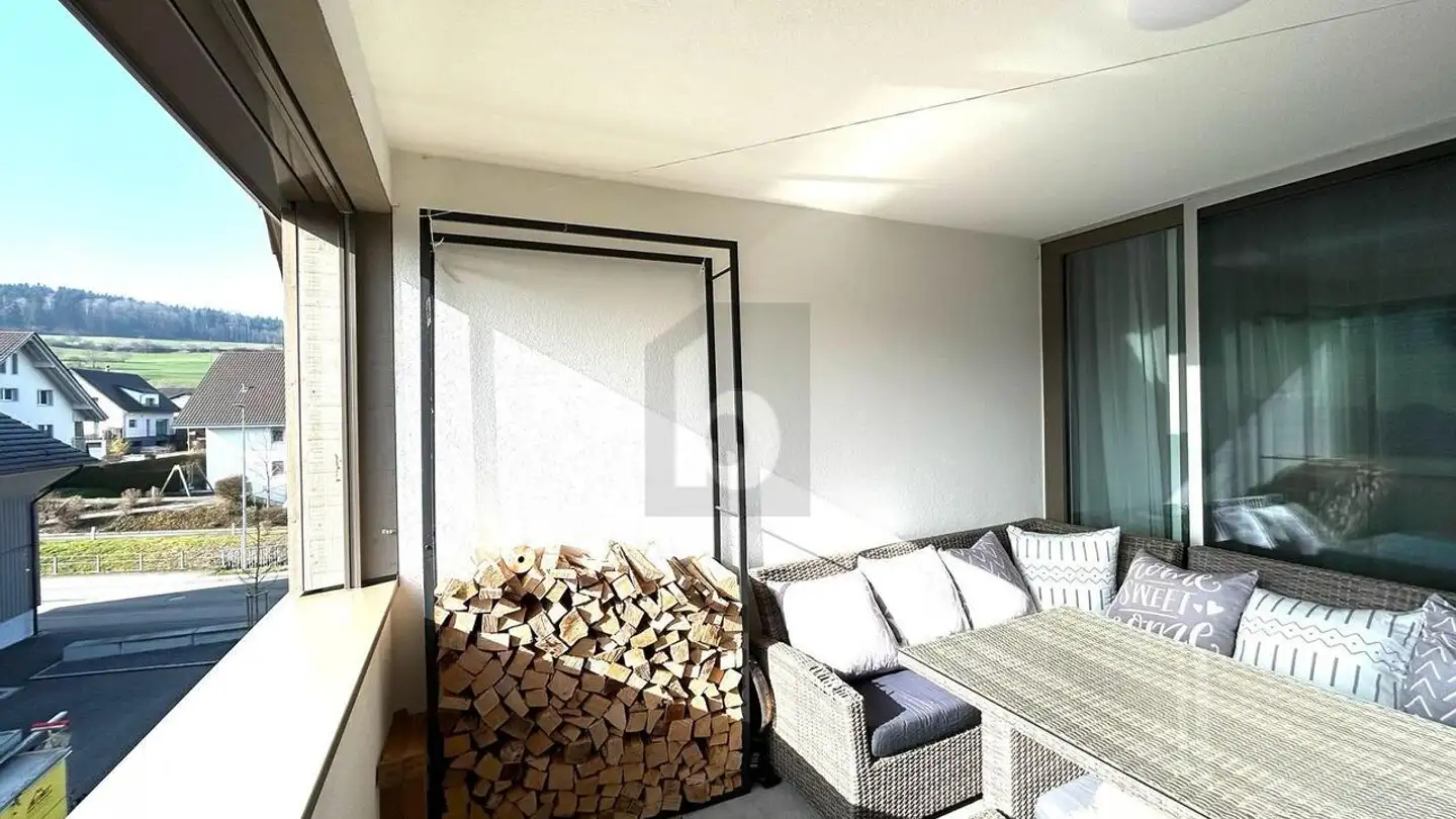 Attic flat for rent - 5619 Uezwil