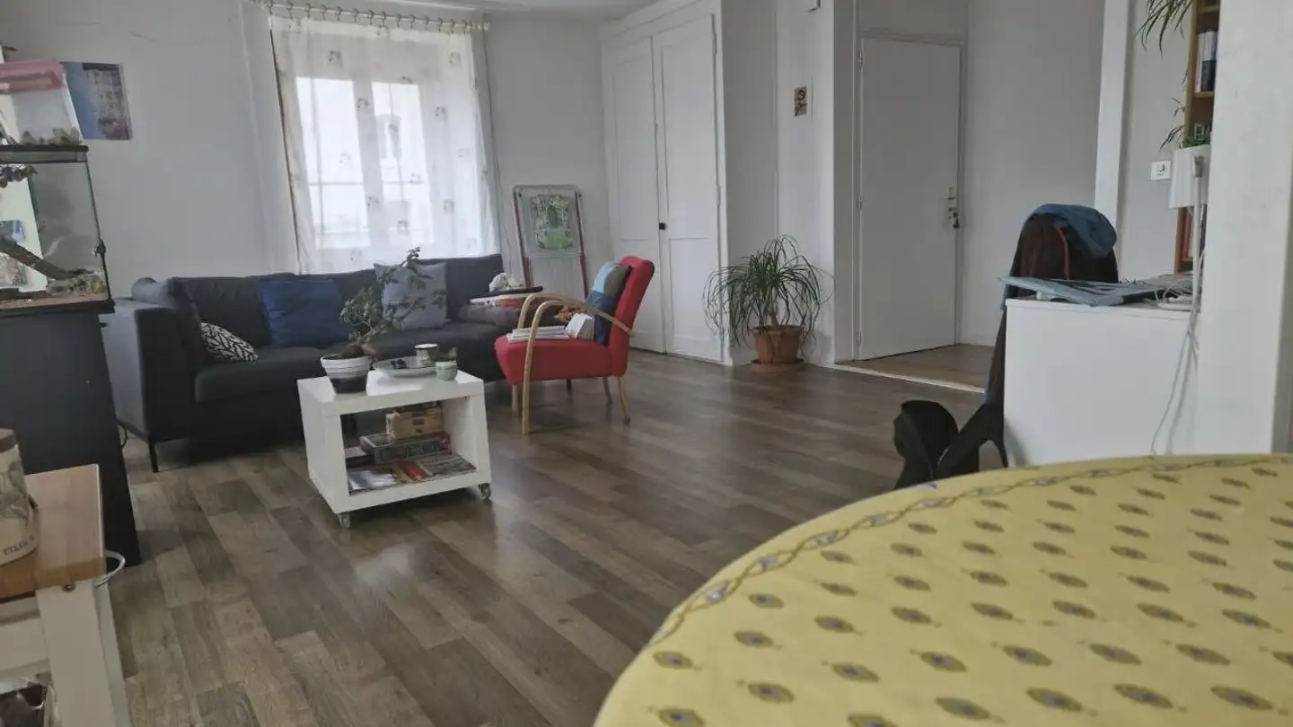 Apartment for rent - Rue De La Cassarde, 2000 Neuchâtel - Photo 2