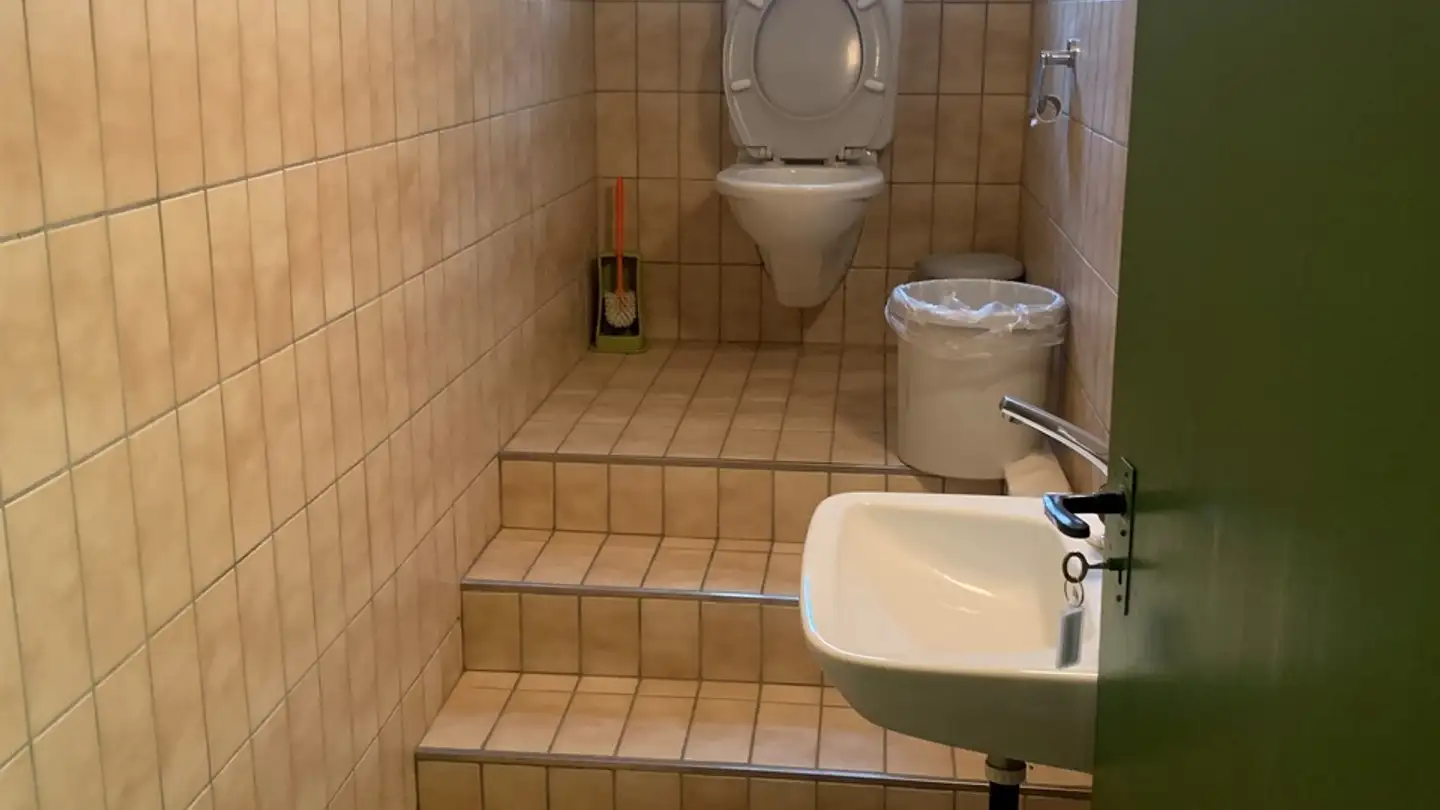 Bien immobilier à louer - Feldblumenweg 39, 8048 Zürich - Photo 3