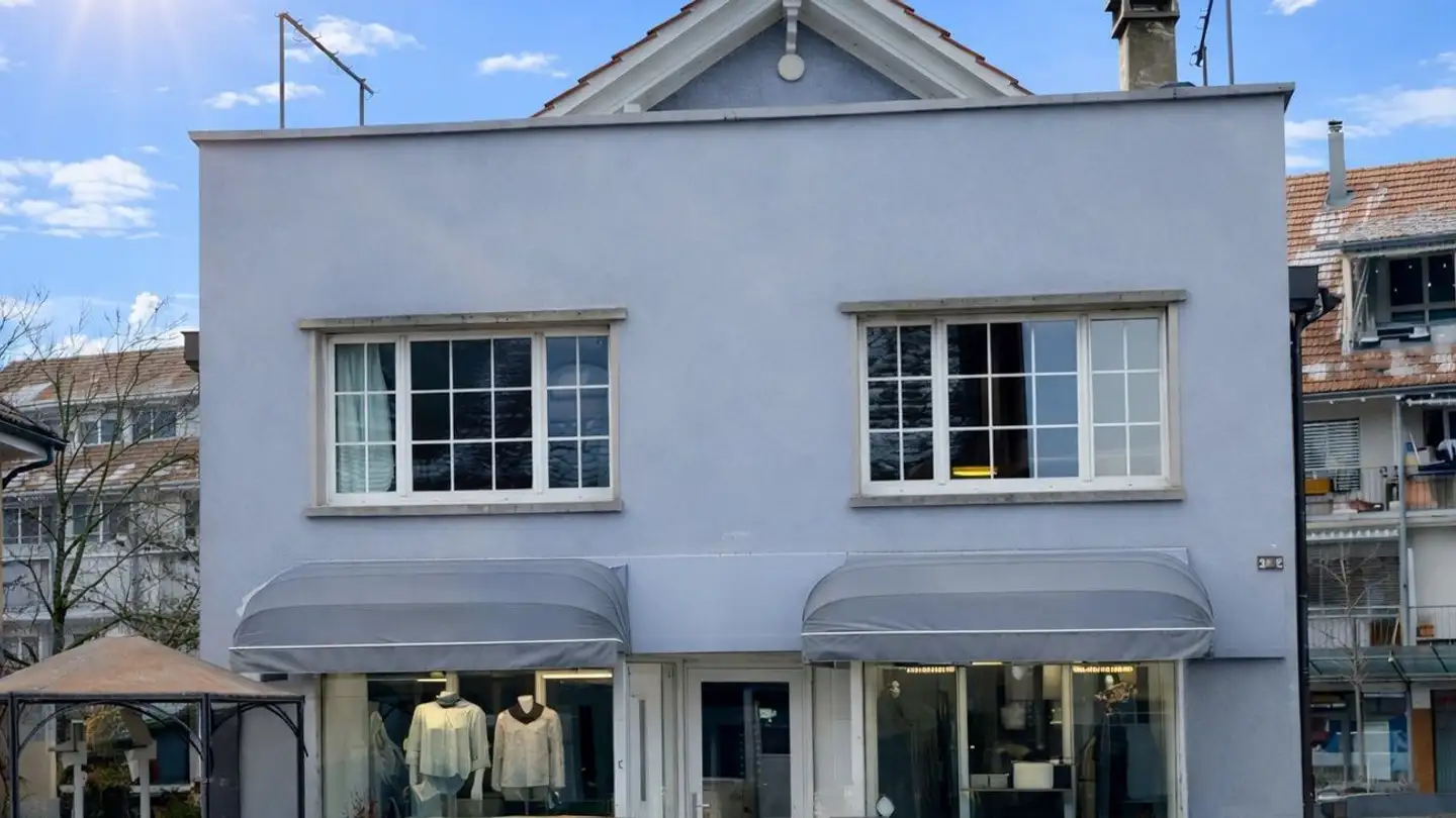 Mixed-use building for sale - Kempttalstrasse 14, 8330 Pfäffikon ZH