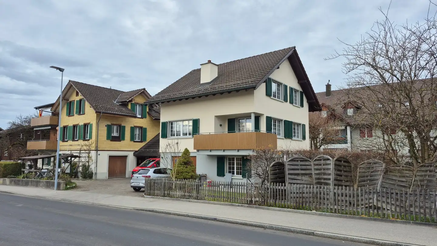 Einfamilienhaus mieten - Rifferswilerstrasse 8a, 8915 Hausen am Albis
