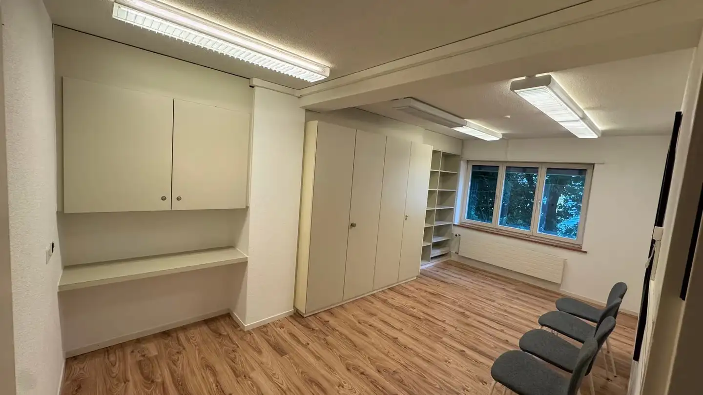 Bureau à louer - Gartenweg 1, 8135 Langnau am Albis - Photo 4
