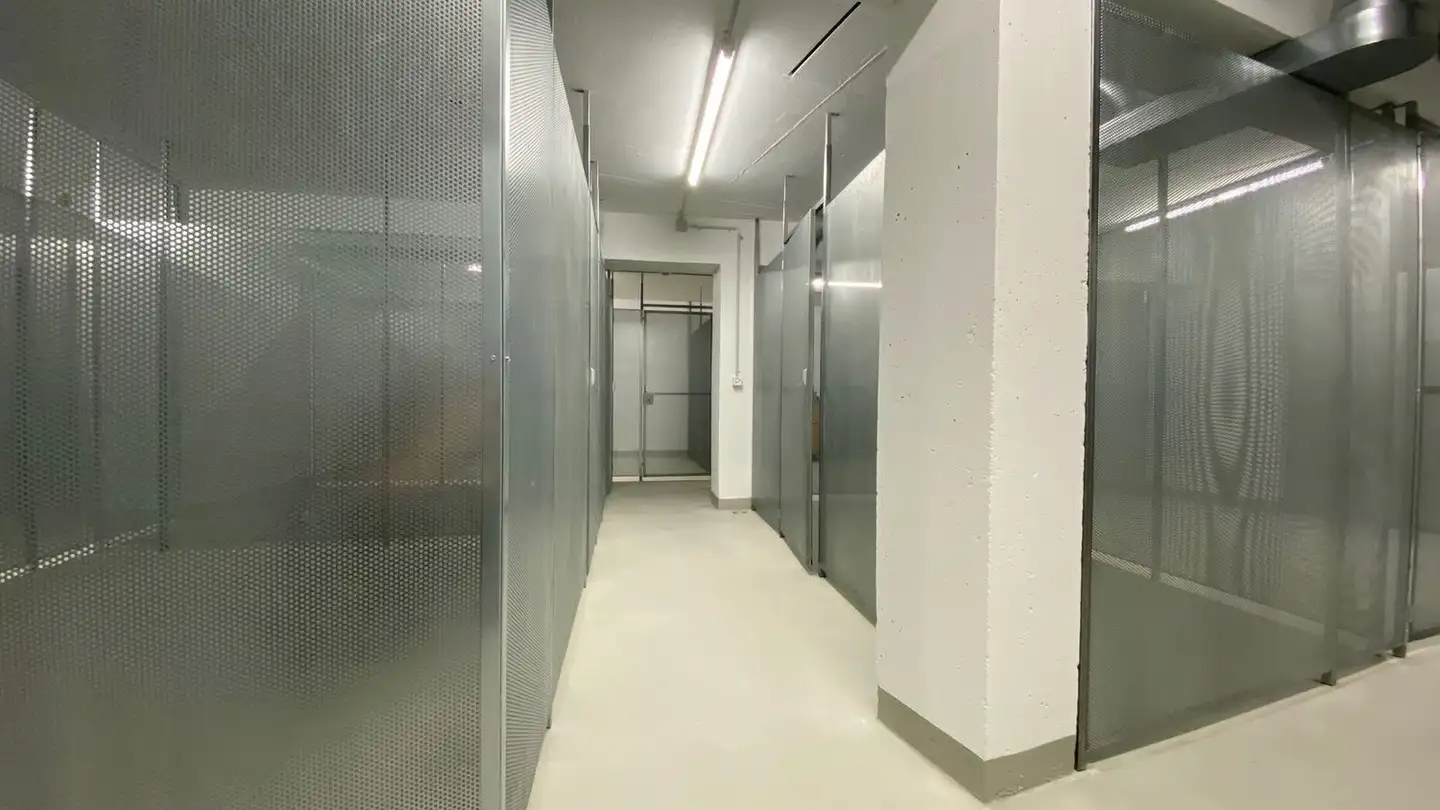 Lagerraum mieten - Zusingerstrasse 2, 8762 Schwanden GL - Foto 3