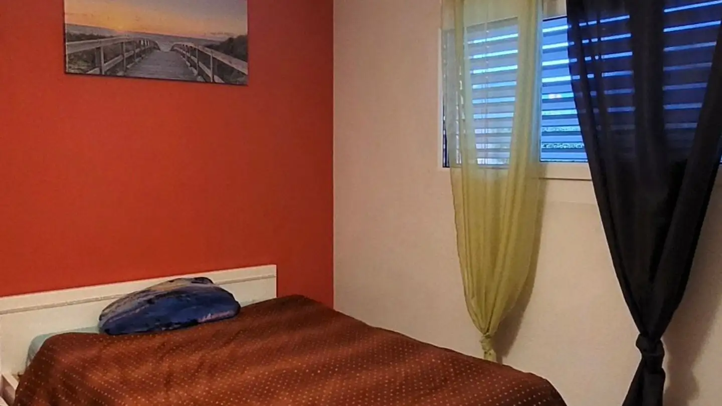 Chambre à louer - 1868 Collombey - Photo 2