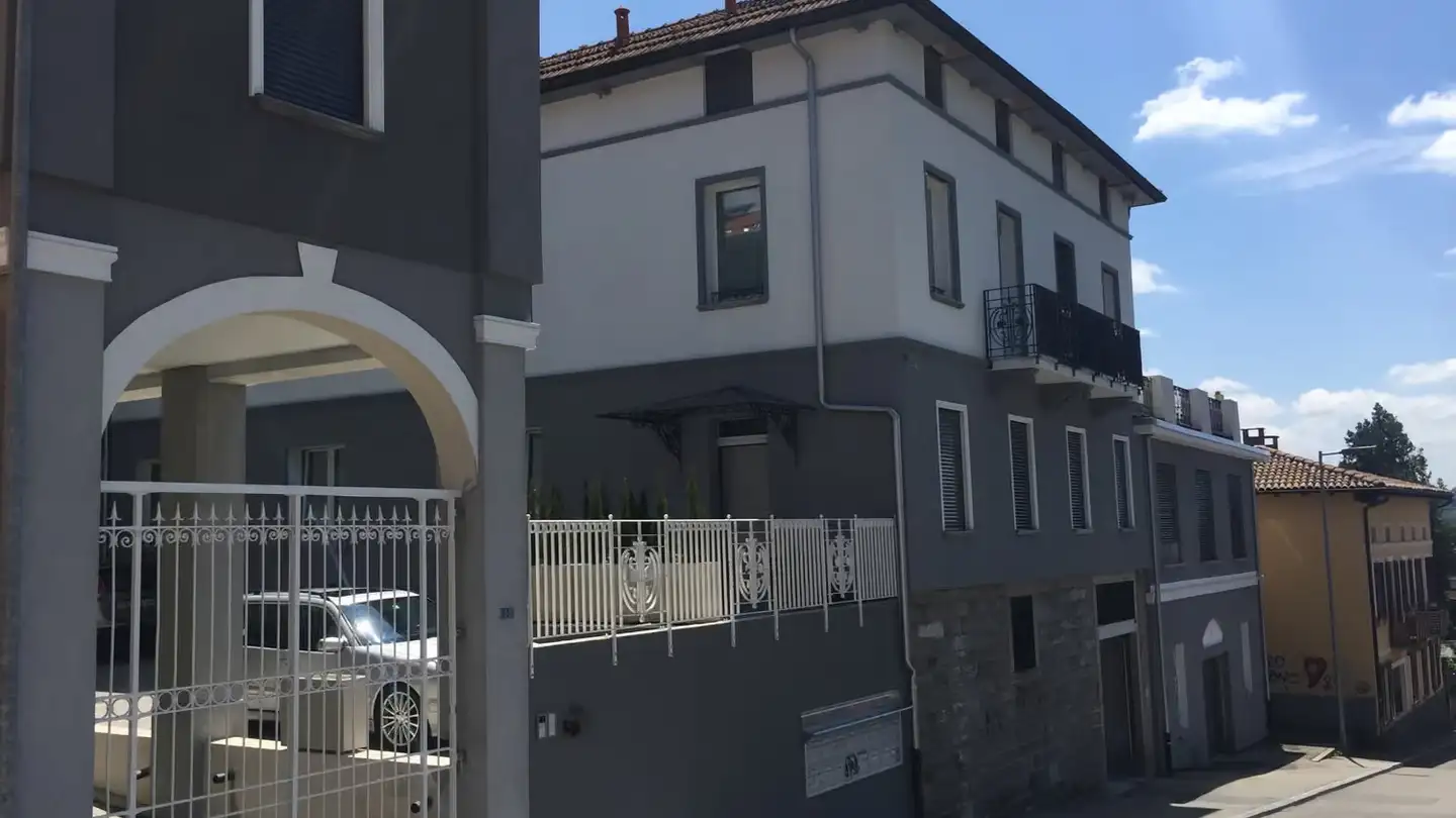 Appartement à louer - Via Stazione 13, 6828 Balerna