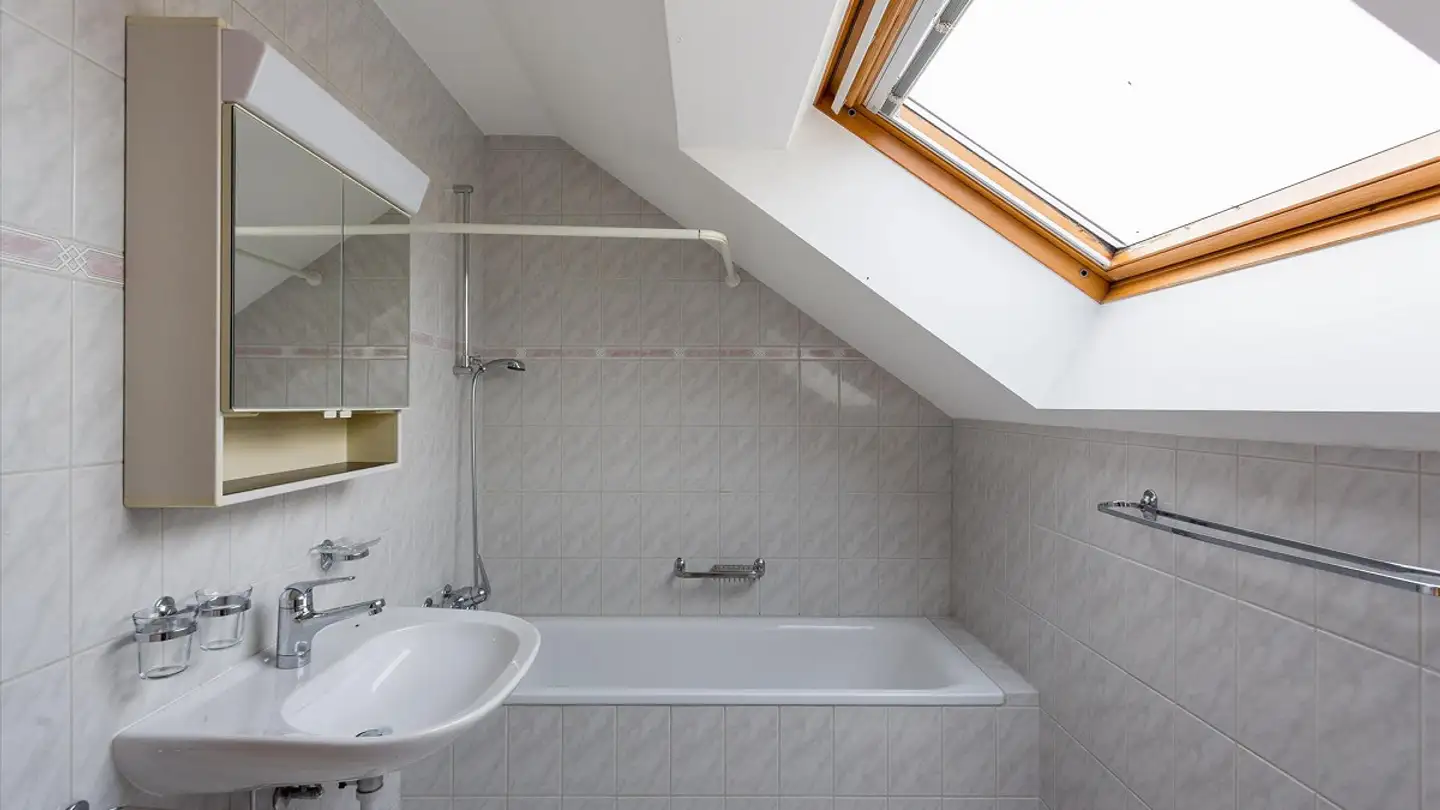 Appartement à louer - Rue Du 23-Juin 70b, 2905 Courtedoux - Photo 4