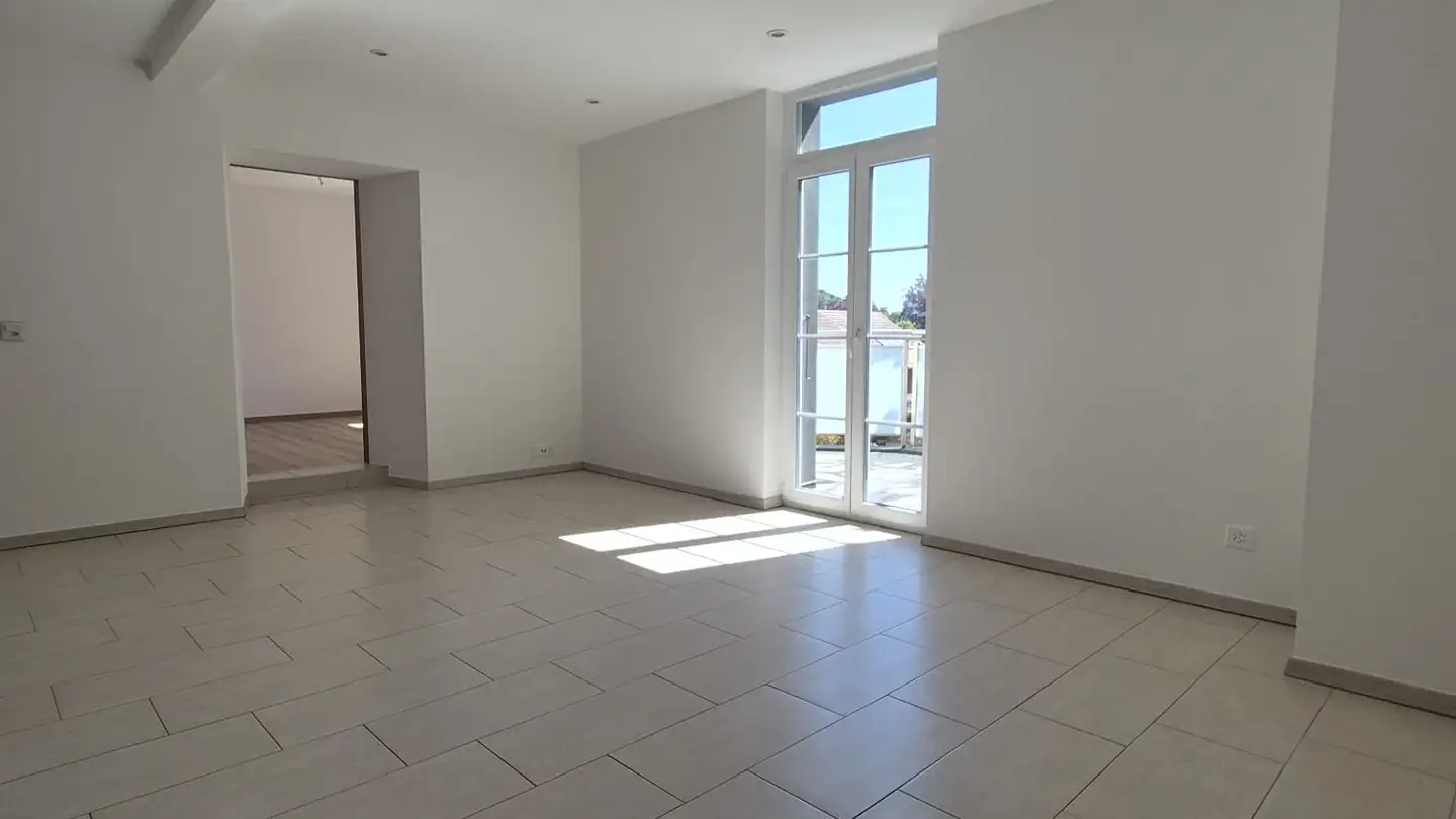 Appartement à louer - Rue Du Verger-Rond 30, 2000 Neuchâtel - Photo 2