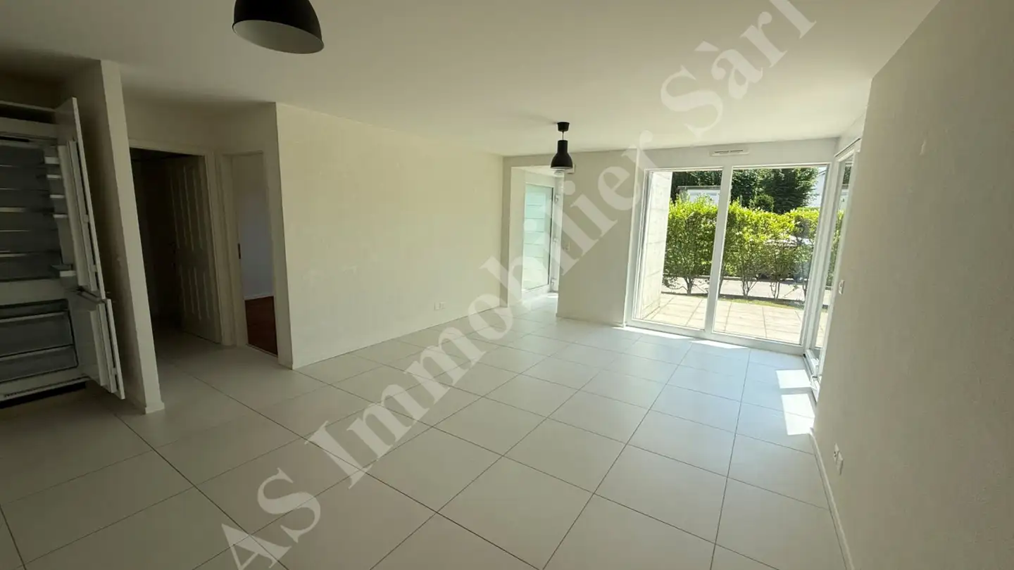 Stepped apartment for rent - Chemin Près-Les-Bois 4, 1066 Epalinges - Photo 4