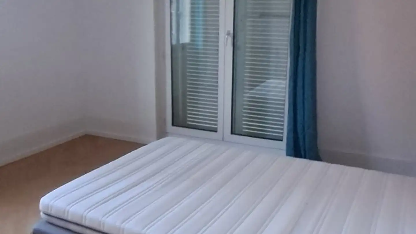 Single room for rent - Rue De La Pierre-À-Mazel 2, 2000 Neuchâtel - Photo 2