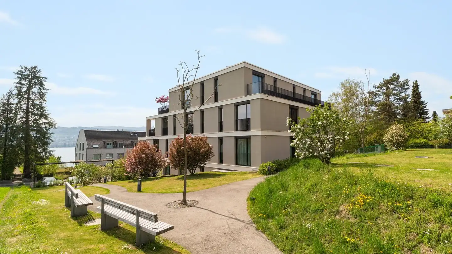 Appartamento a gradini in affitto - 8706 Meilen