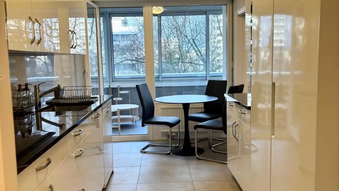 Wohnung mieten - Rue De Chêne-Bougeries, 1224 Chêne-Bougeries - Foto 2