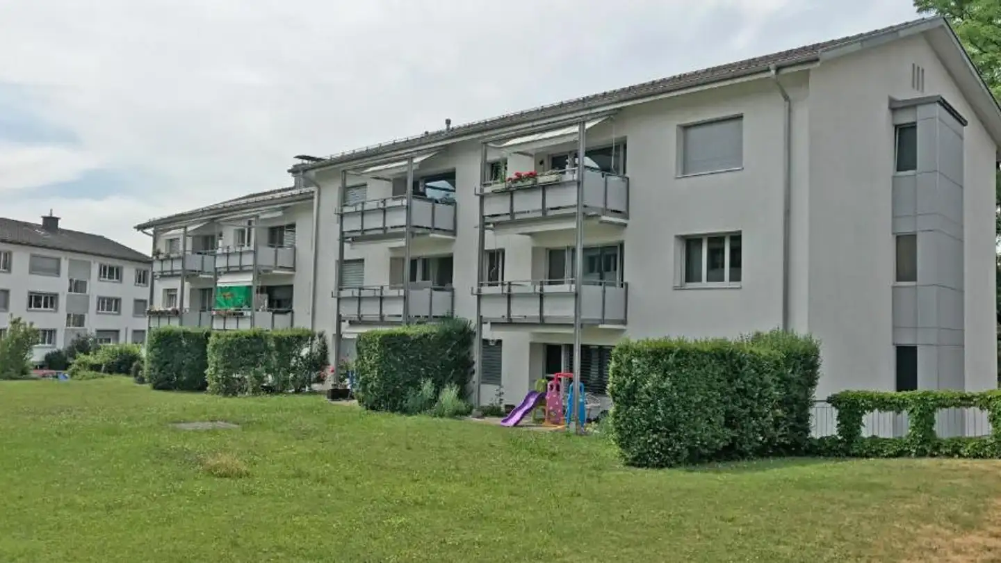 Parkplatz im Freien mieten - Unterhofen 1, 8625 Gossau ZH