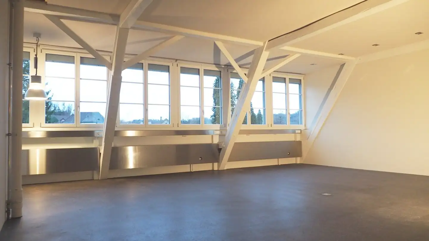 Loft mieten - Sagenrainstrasse 7, 8636 Wald ZH - Foto 2