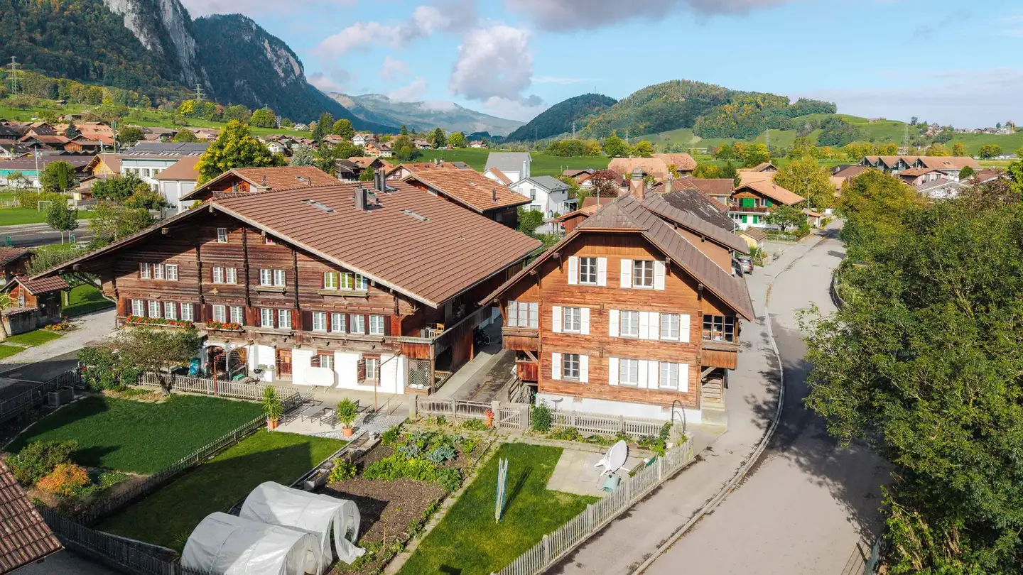 Edificio residenziale in vendita - Allmend, 3647 Reutigen - Photo 2