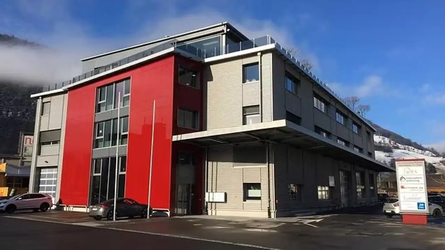 Bureau à louer - Seewenstrasse 11, 6440 Brunnen