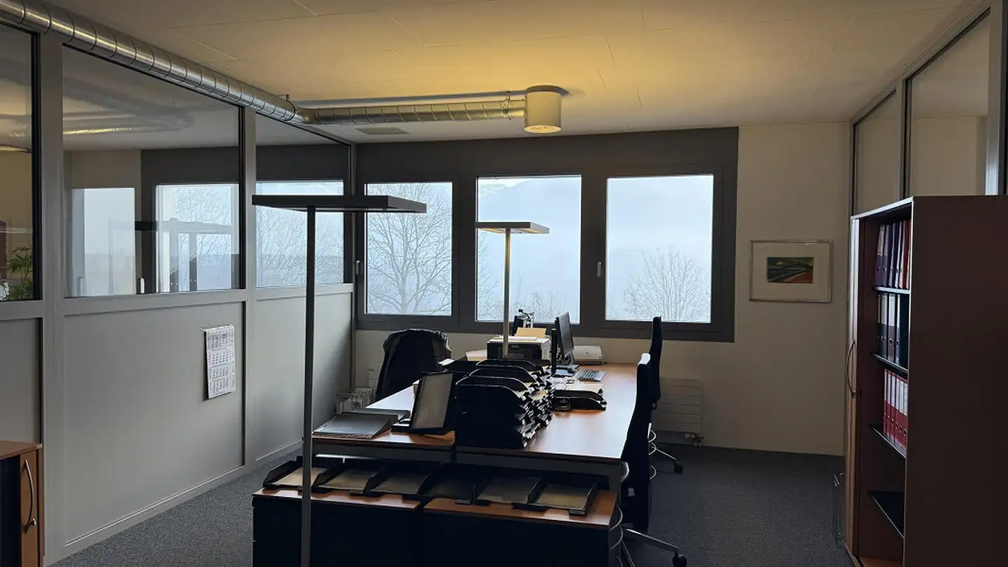 Bureau à louer - Seewenstrasse 11, 6440 Brunnen - Photo 2