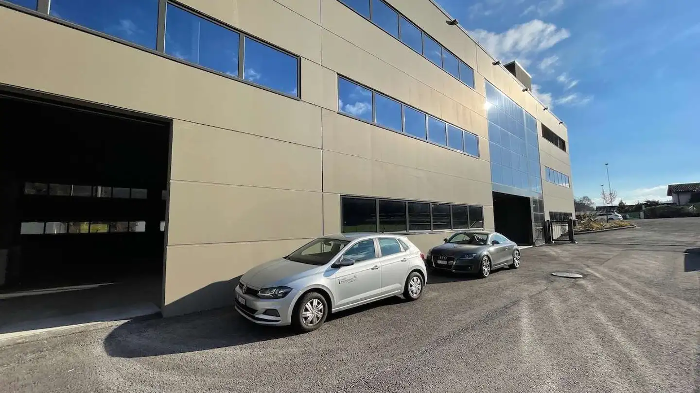 Storage space for rent - Via Cantonale 2, 6930 Bedano - Photo 2