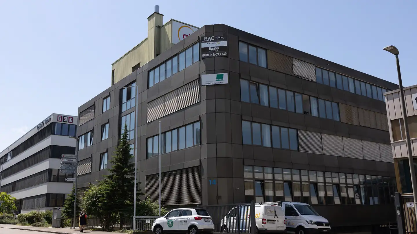 Immeuble industriel à louer - Kägenstrasse 12, 4153 Reinach BL - Photo 2