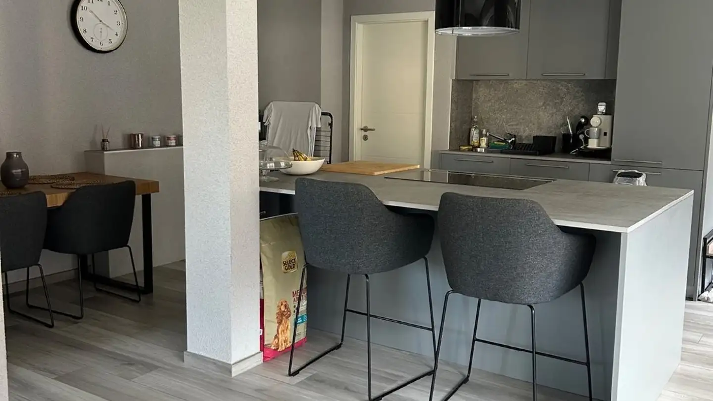 Wohnung mieten - Avenue Des Comtes De Savoie, 1913 Saillon - Foto 2