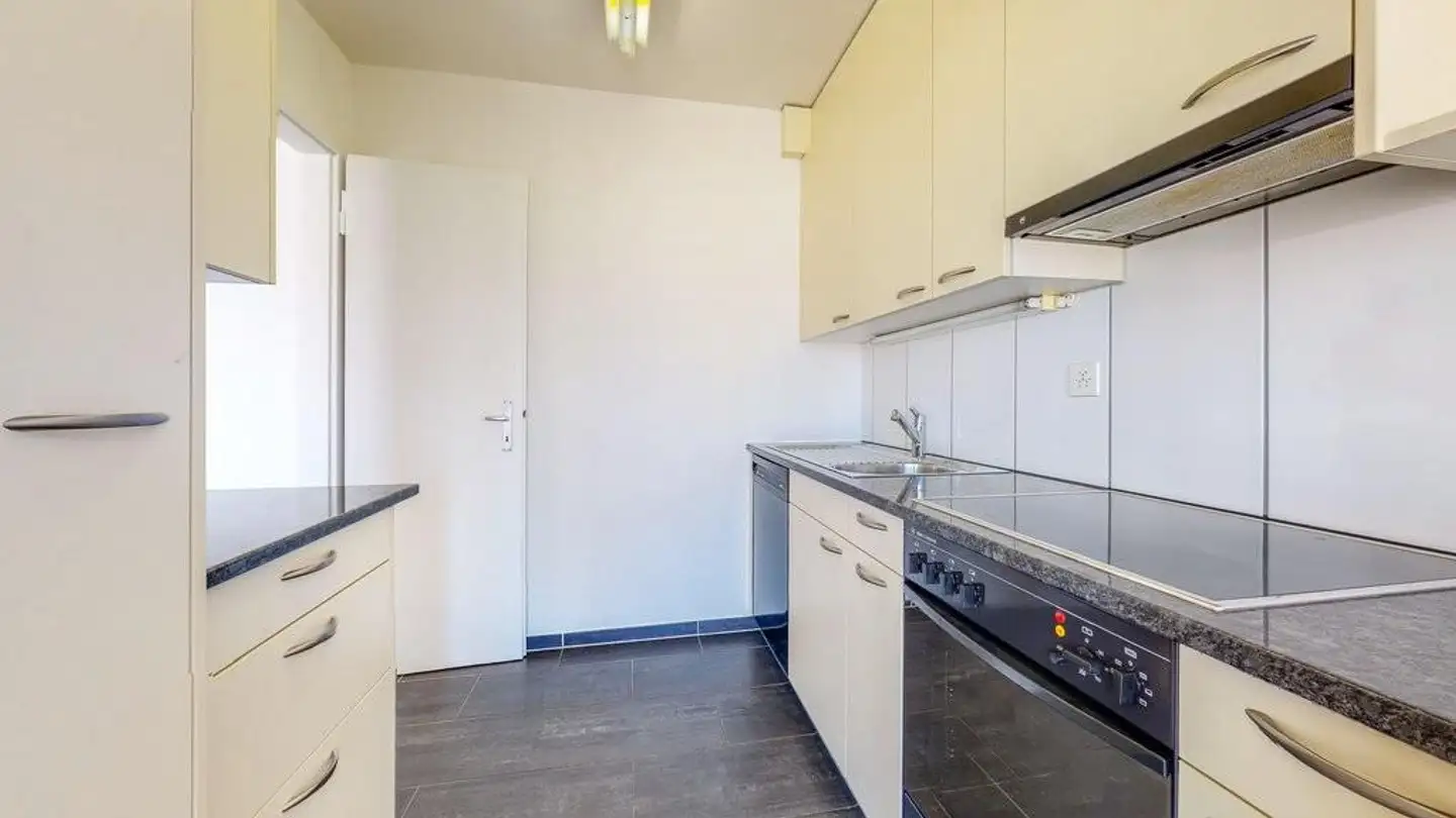 Apartment for rent - Rue Du Débarcadère / Ländtestrasse 51, 2503 Biel/Bienne - Photo 3