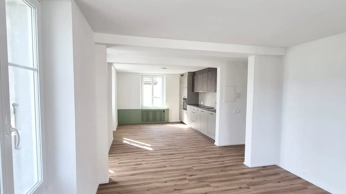 Wohnung mieten - Grand-Rue 62, 2054 Chézard-St-Martin - Foto 4