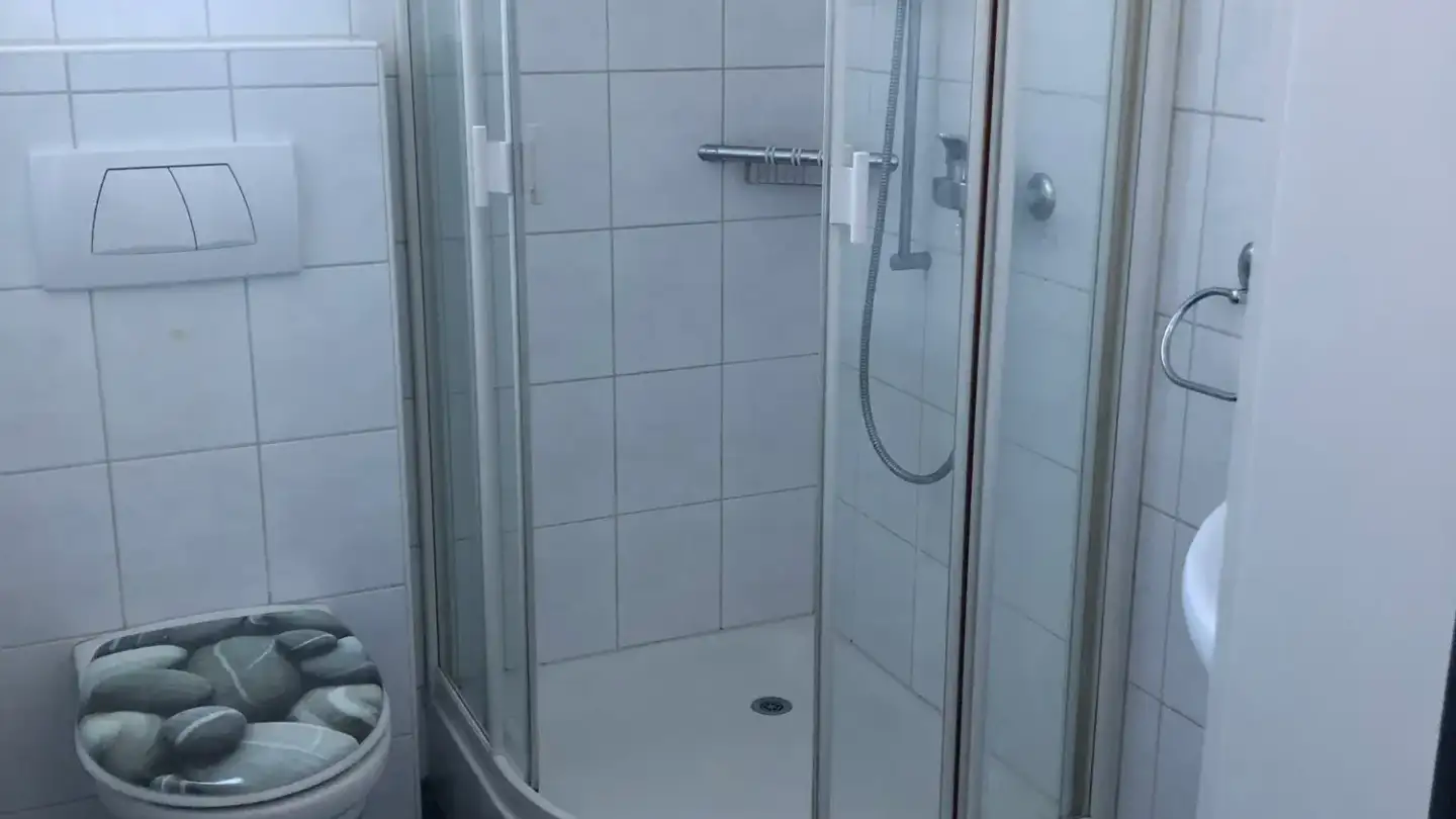 Semi-detached house for rent - Gantrischstrasse 28, 3600 Thun - Photo 3