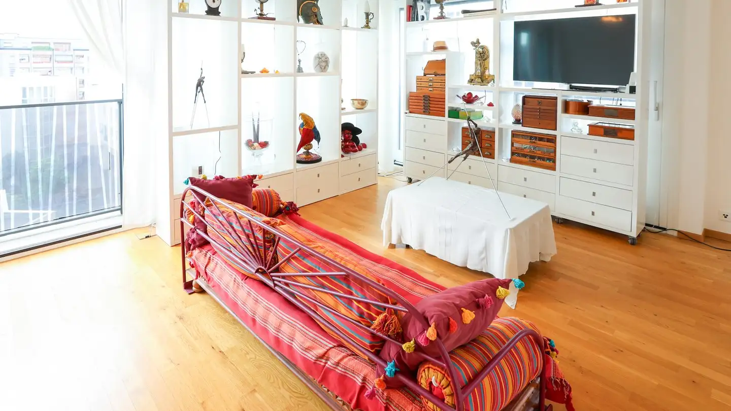 Apartment for sale - 1227 Les Acacias