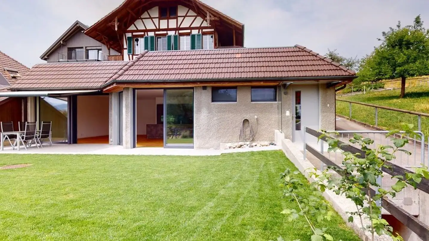 Appartamento a gradini in affitto - Dorfstrasse 16, 3116 Mühledorf BE - Photo 2