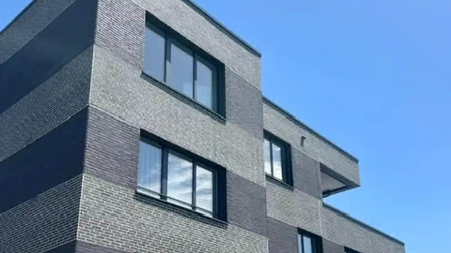 Attique à louer - Neudorfstrasse 13, 6312 Steinhausen