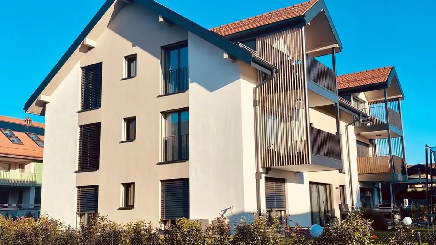 Outdoor parking space for rent - Route De Mex 11, 1036 Sullens