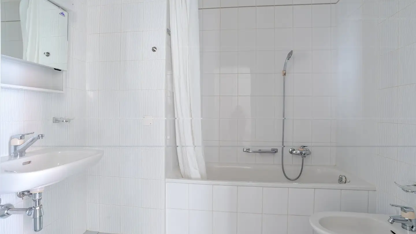 Wohnung mieten - Via Emilio Bossi 12, 6830 Chiasso