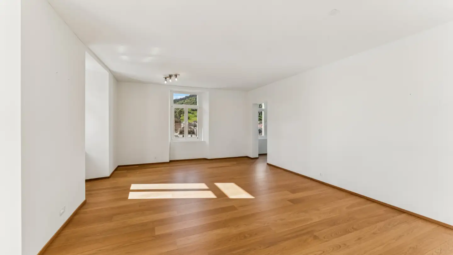 Wohnung mieten - Via Ospedal, 7130 Ilanz - Foto 3
